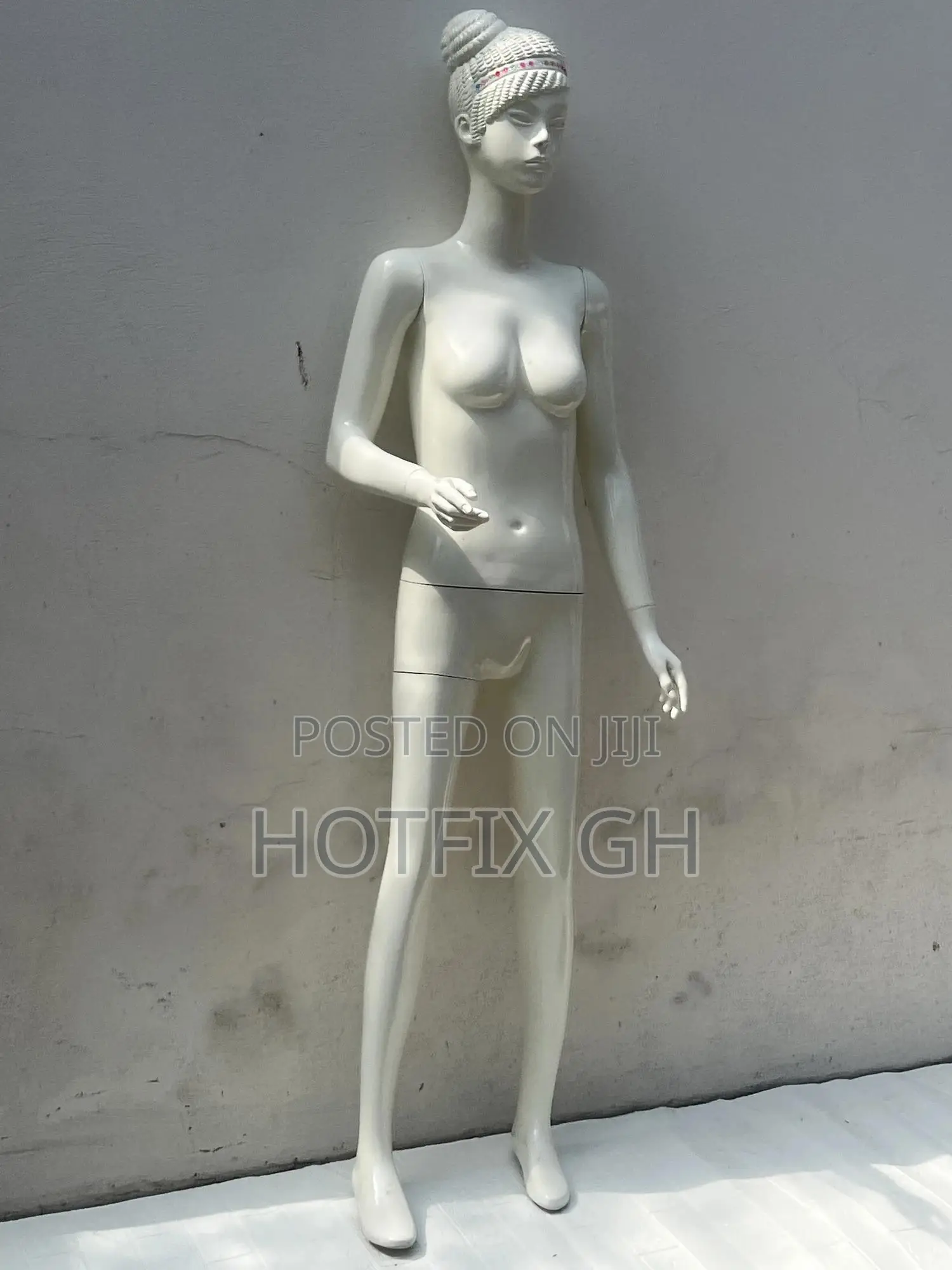 Full Body Famale Fiberglass Pose Mannequin