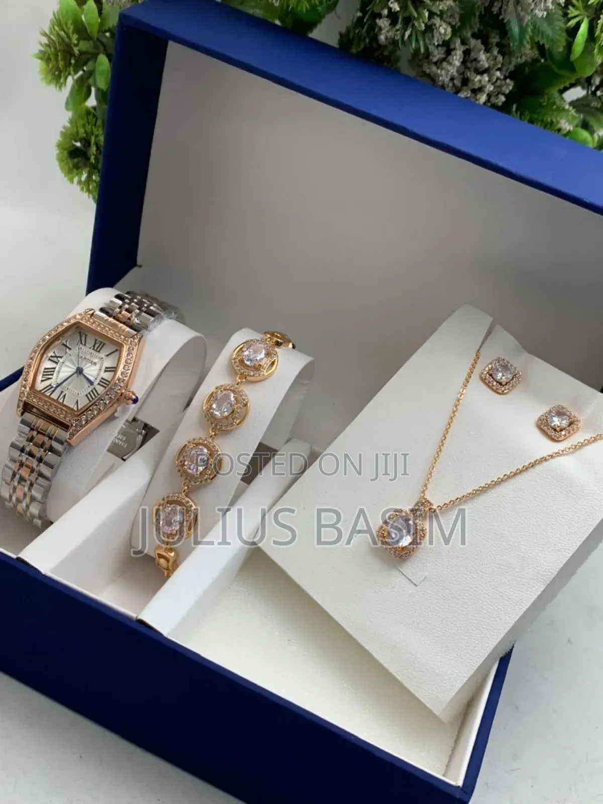 Cartier Ladies Watch Set