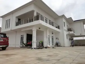 Furnished 6bdrm House in Ashomang Estate for sale