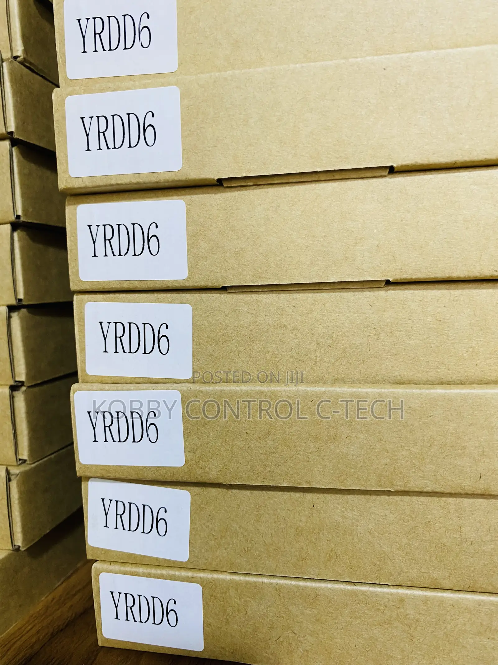 Yrdd6 Dell Original Inbuilt Laptop Battery