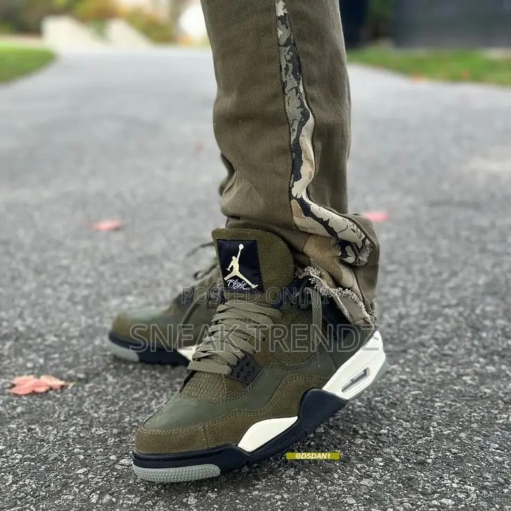 Air Jordan R4 Og Amry Green Black N White