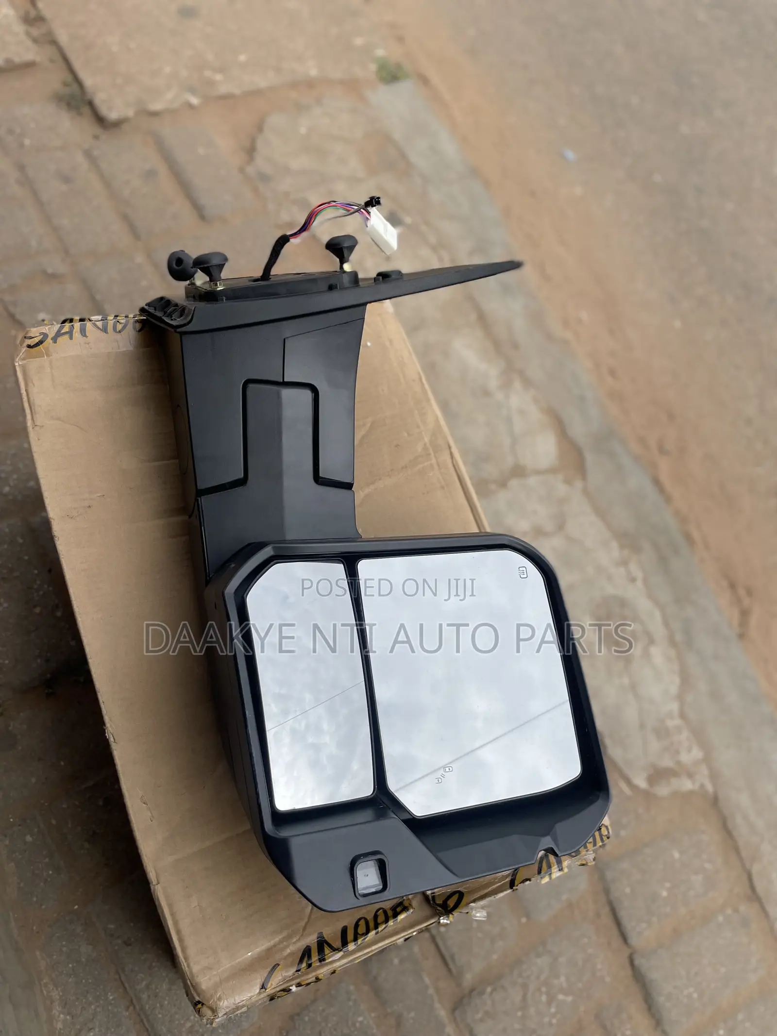 Toyota Tundra 2018-2020 Spec Side Mirror