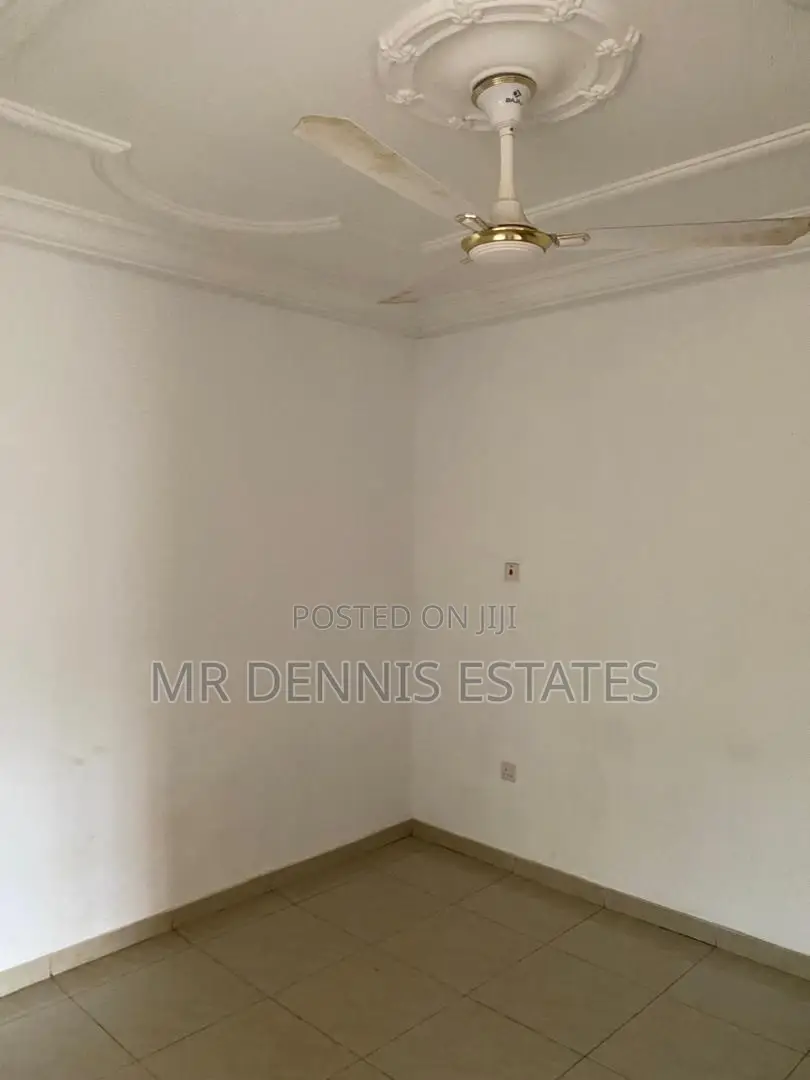 5bdrm House in Mr Dennis Estates, West Hills Mall Area for rent