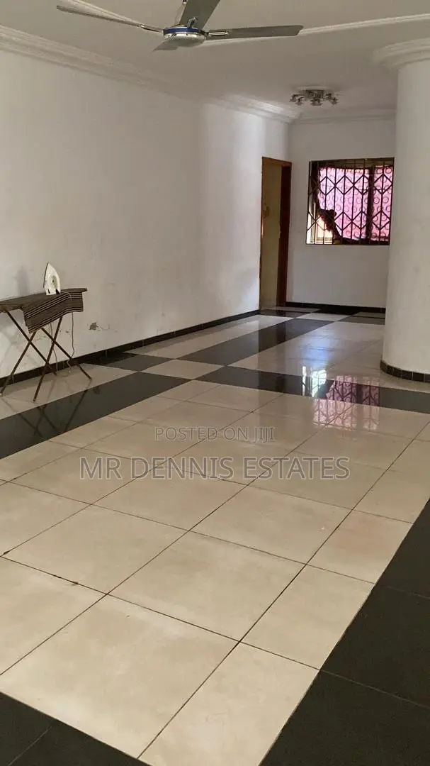 5bdrm House in Mr Dennis Estates, West Hills Mall Area for rent