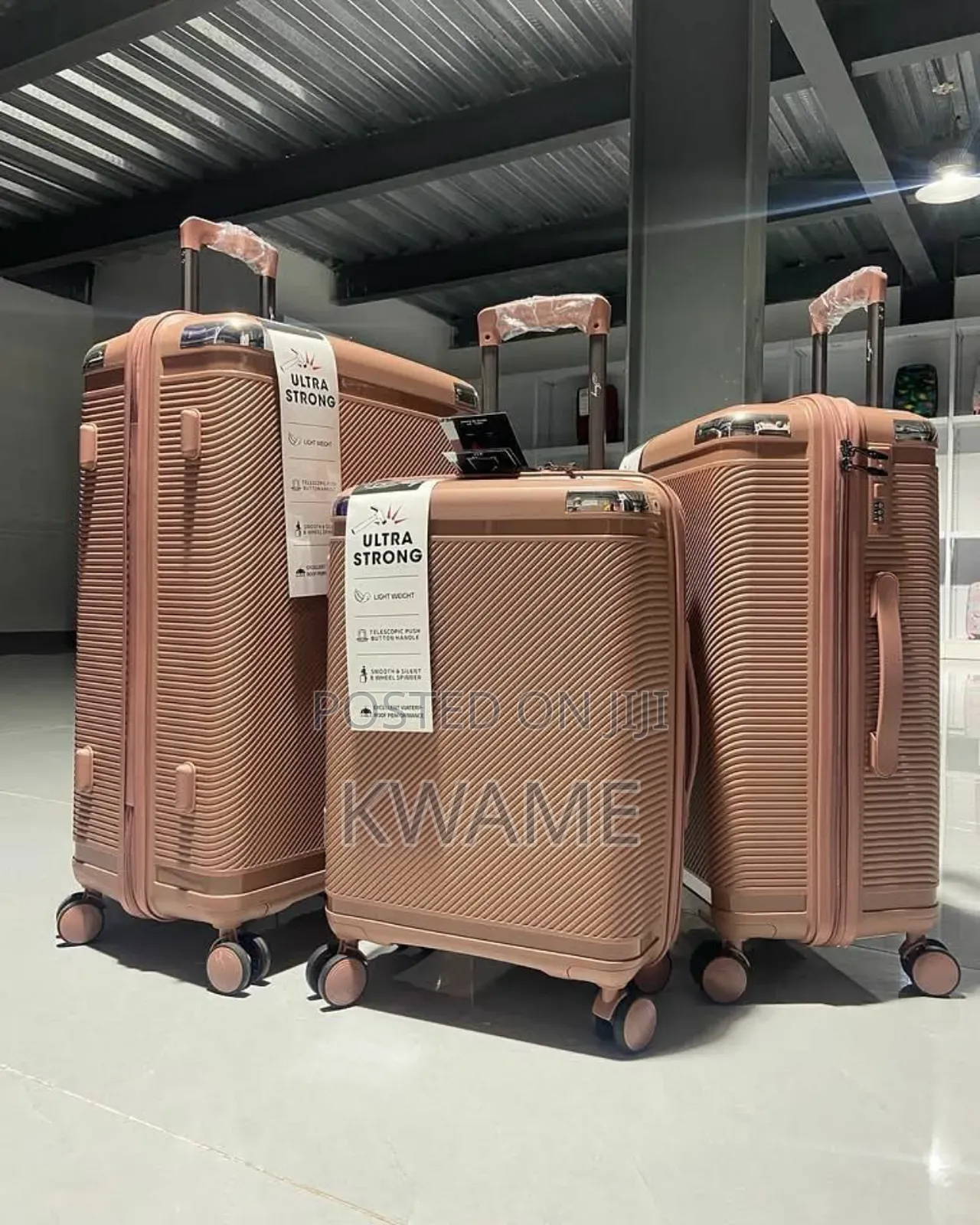 Beautiful Traveling/ Ecolac Bags for Sale