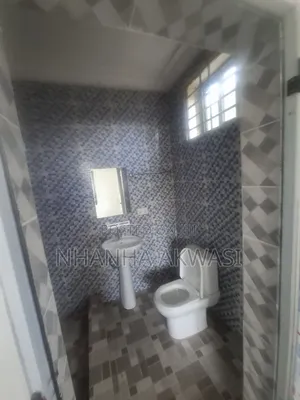 2bdrm Apartment in Klagon, Tema Metropolitan for rent