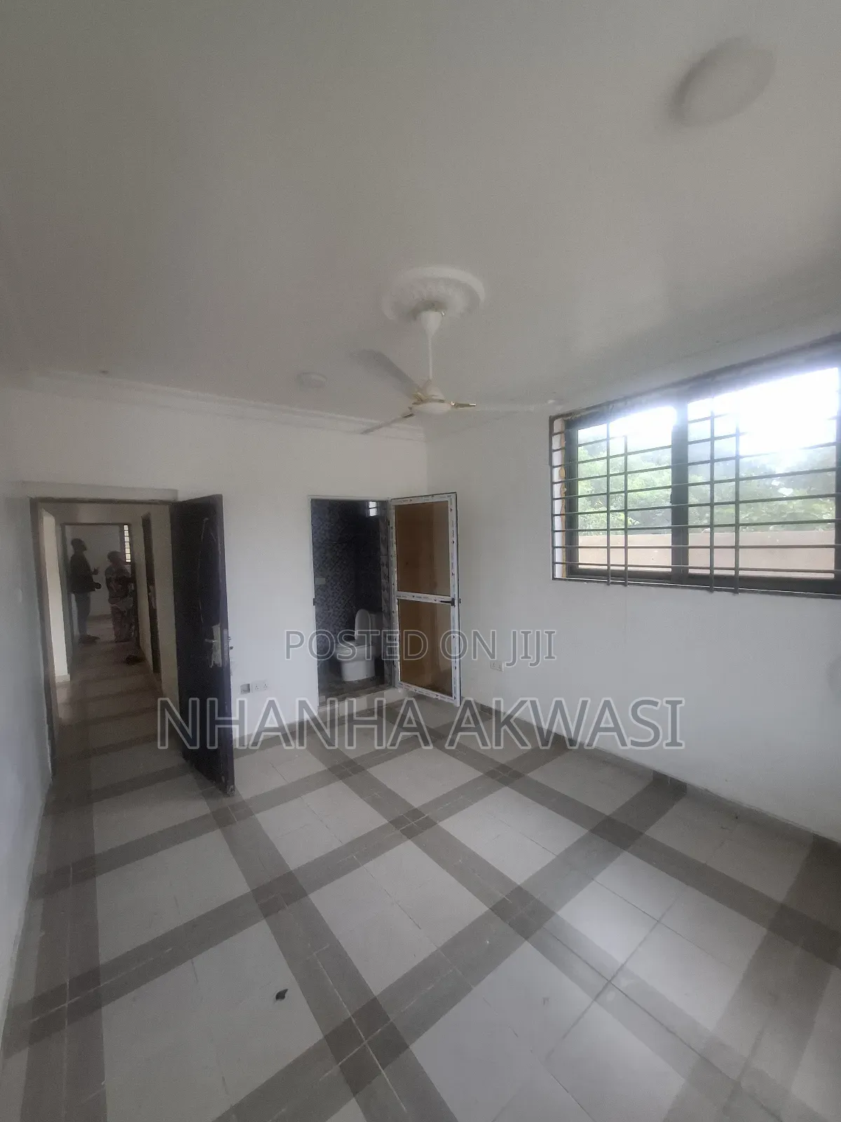 2bdrm Apartment in Klagon, Tema Metropolitan for rent
