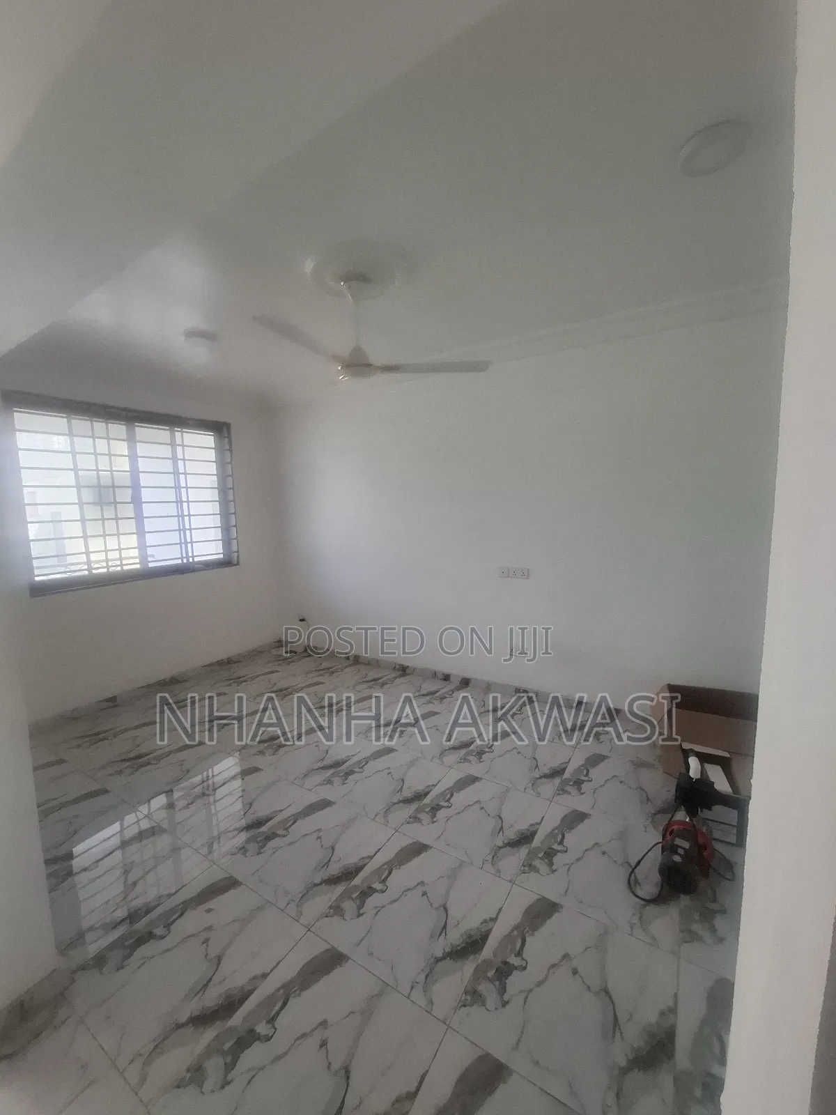 2bdrm Apartment in Klagon, Tema Metropolitan for rent