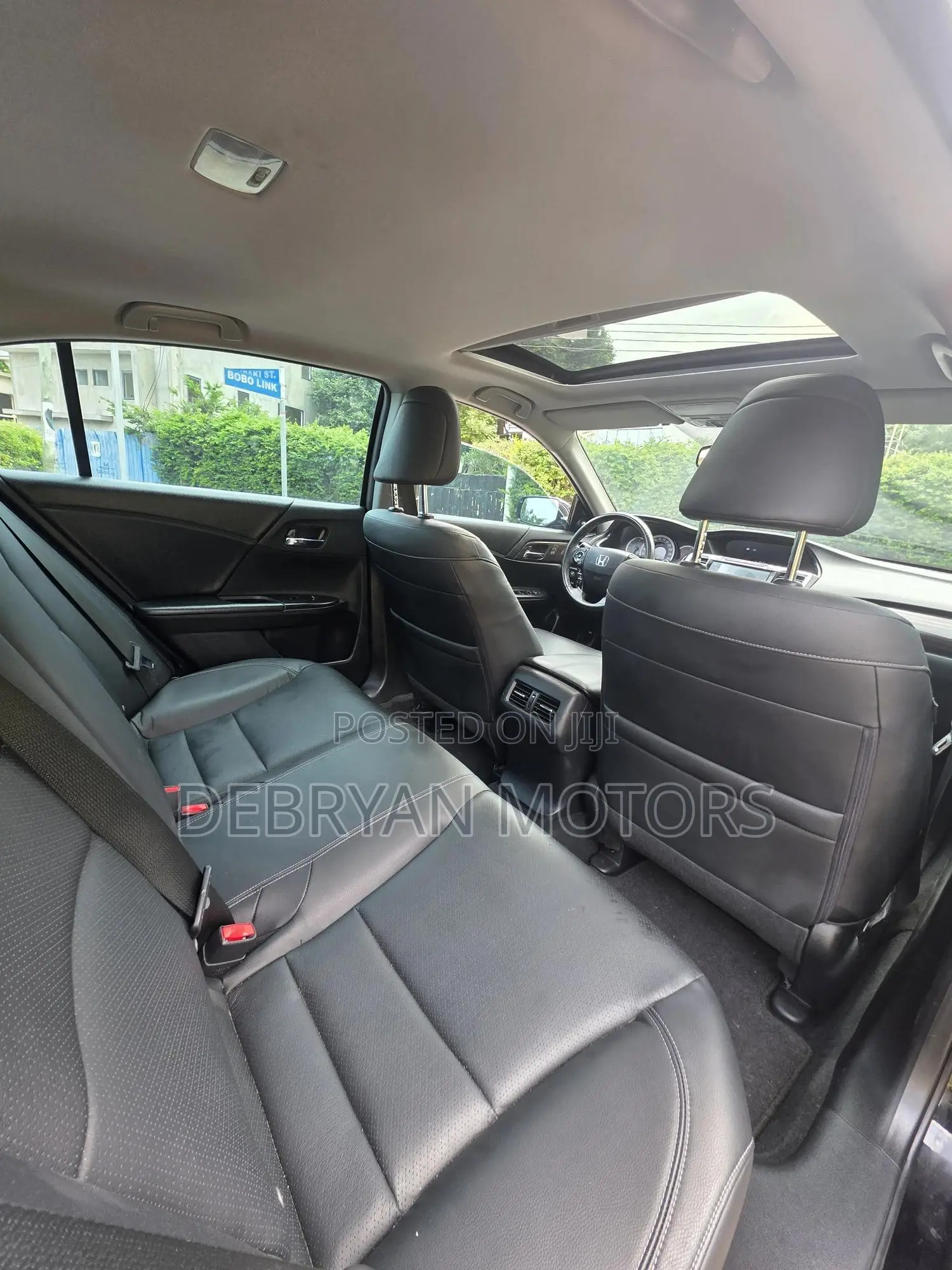 Honda Accord Touring 4dr Sedan FWD (3.5L 6cyl 6A) 2016 Black