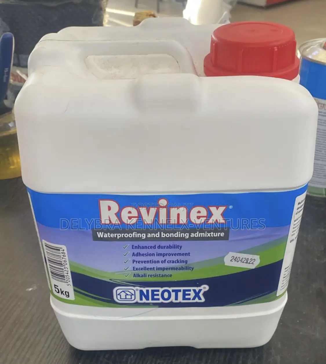 Revinex Waterproofing and Bonding Admixture