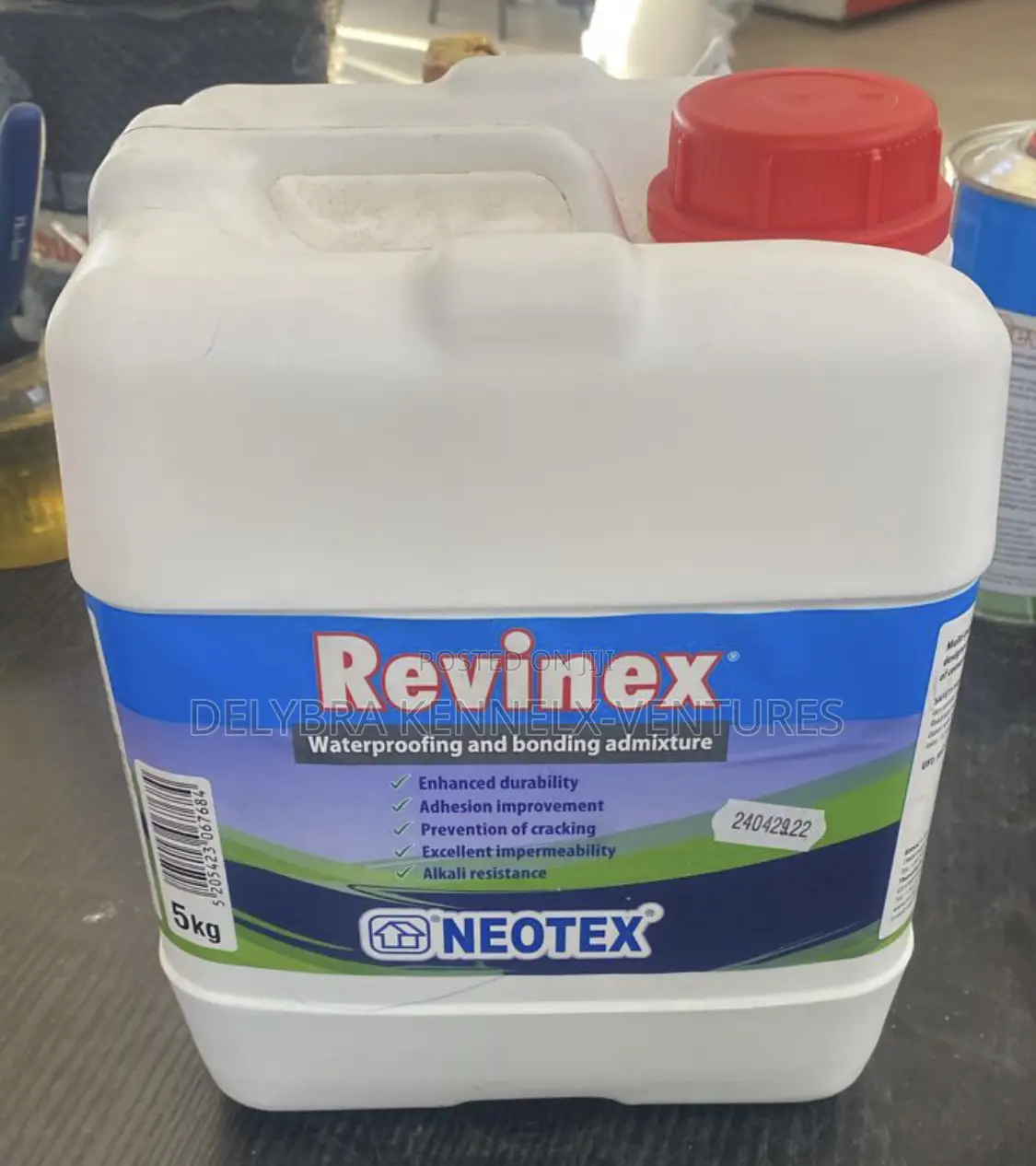 Revinex Waterproofing and Bonding Admixture