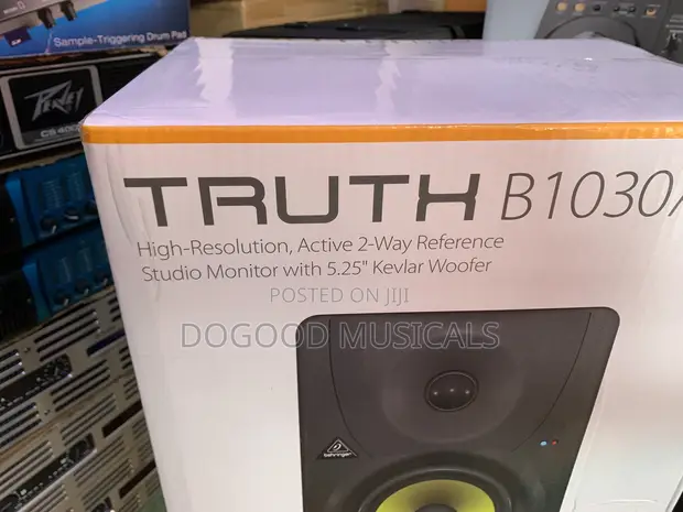 Behringer Truth B1030a Active 2-way Studio Monitor,5.25” Kevlar