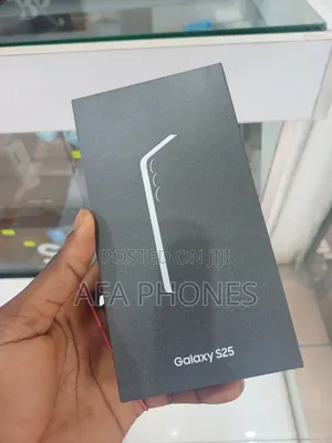 New Samsung Galaxy S25 256 GB Black