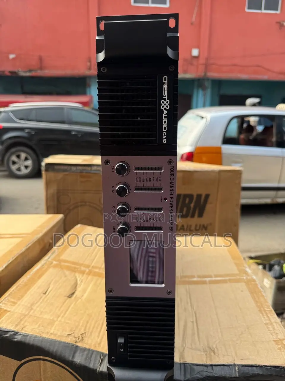 Crest-audio Ca52 4-channel Power Amplifier