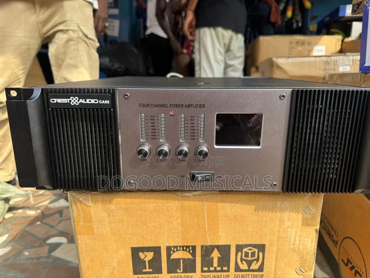 Crest-audio Ca55 18,000watt 4-channel Power Amplifier