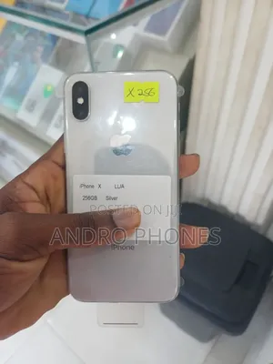 Apple iPhone X 256 GB Silver
