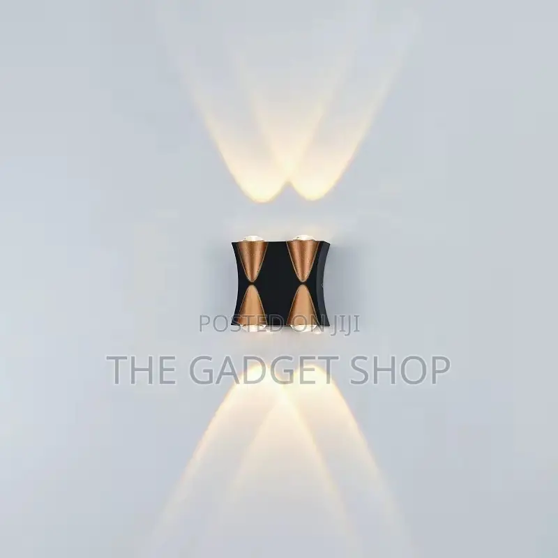 Wall Light BLK GLD