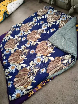 Quality 100% Cotton 7pcs Reversible Duvet Set Available