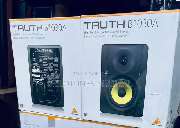 Behringer Truth B1030a High-Resolution, Active 2-Way Studio