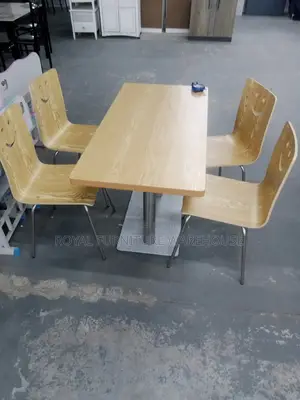 Good Quality Wooden 4 Seater Dining Table