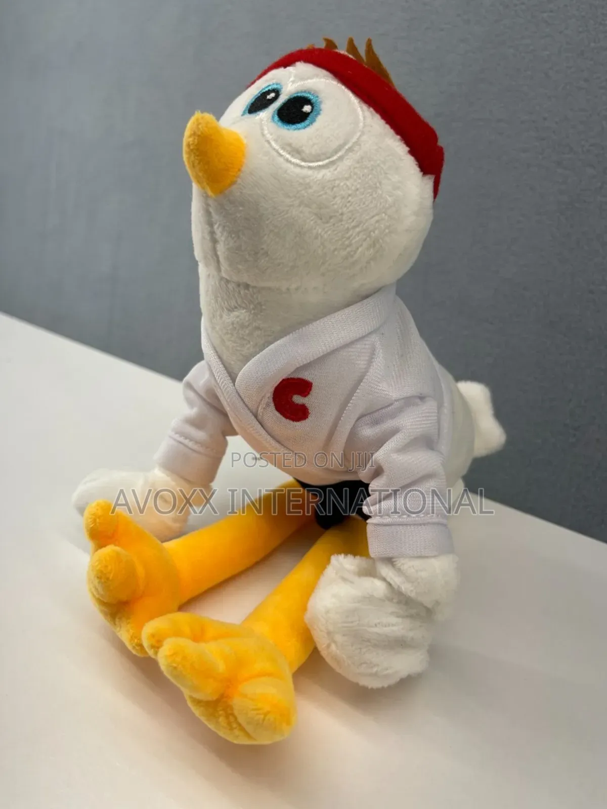Flying Karate Coop Chicken Slingshot Rubber Stretch Arms Plush Toy