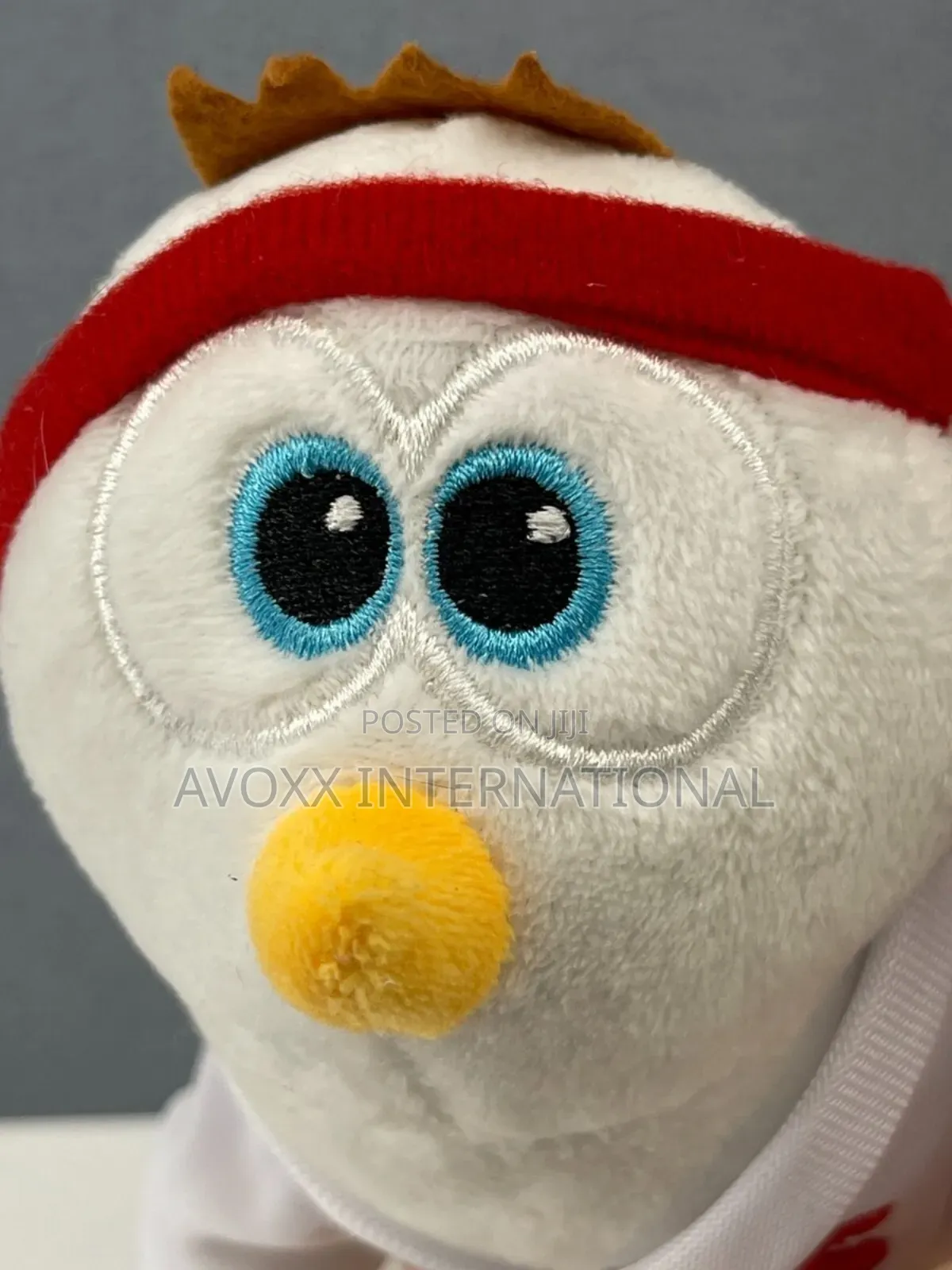 Flying Karate Coop Chicken Slingshot Rubber Stretch Arms Plush Toy