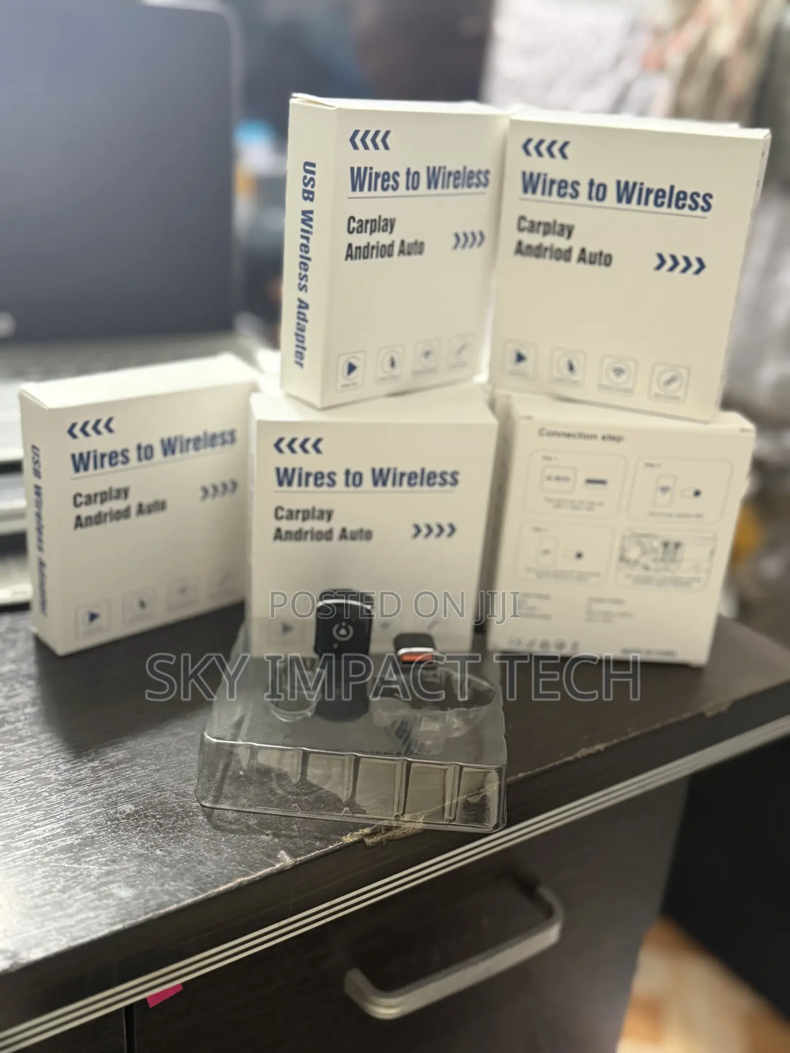 Wireless Apple Carplay/Android Auto Adapter