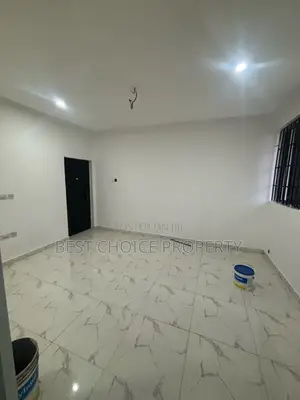 Chamber and Hall Sc for Rent at Adenta New Legon