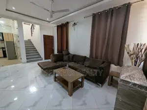 3bdrm House in Seekers Realty, Achimota for rent
