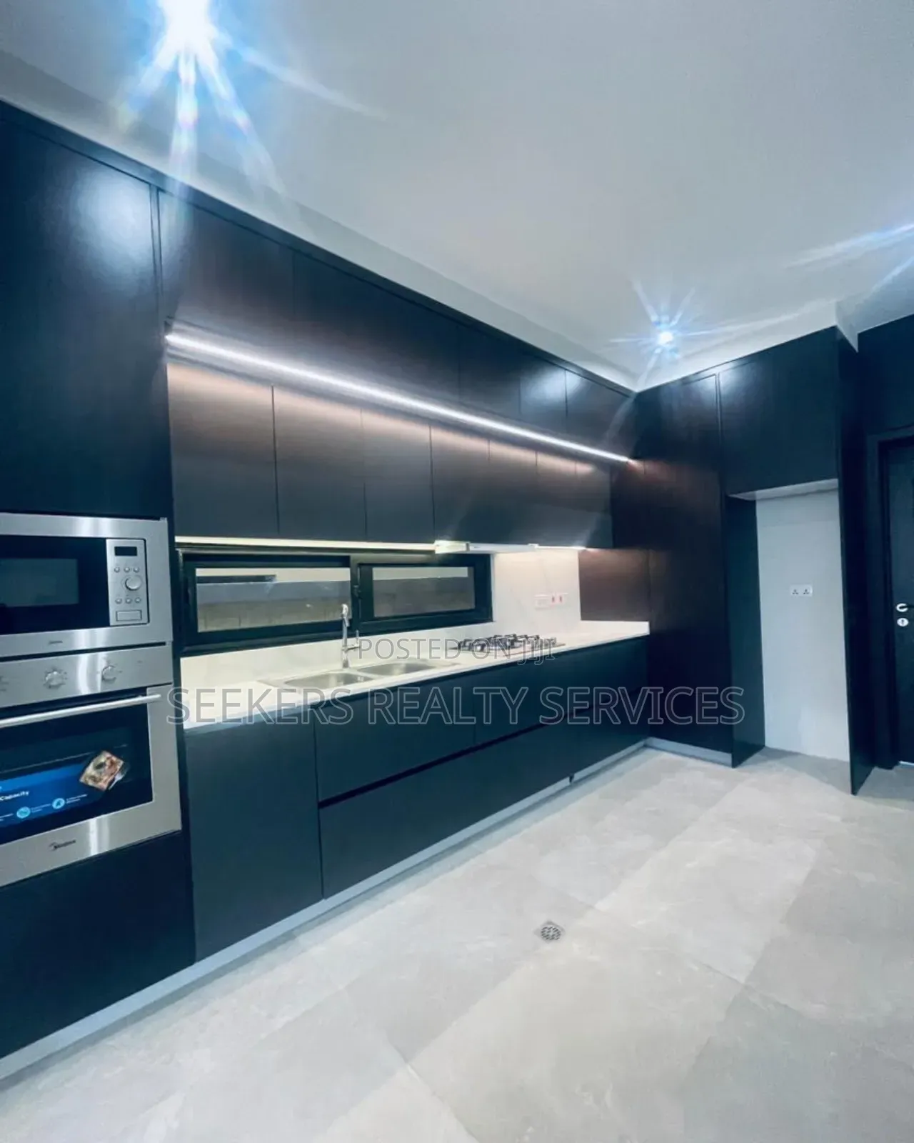 4bdrm House in Seekers Realty, East Legon for sale