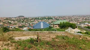 4bdrm House in Seekers Realty, Adenta for sale