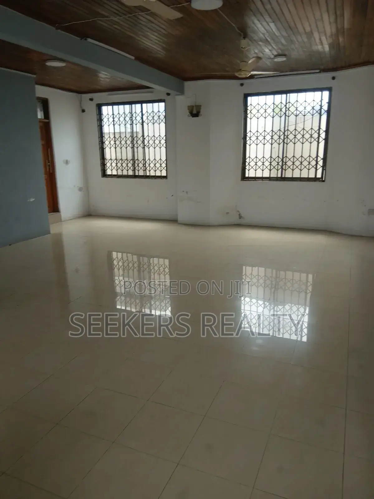 12bdrm Apartment in Seekers Realty, Osu for sale