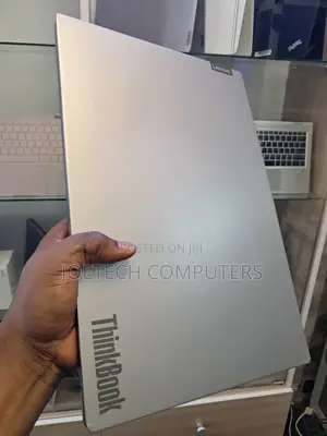 Laptop Lenovo ThinkBook 15 8GB Intel Core i7 HDD+SSD 256GB