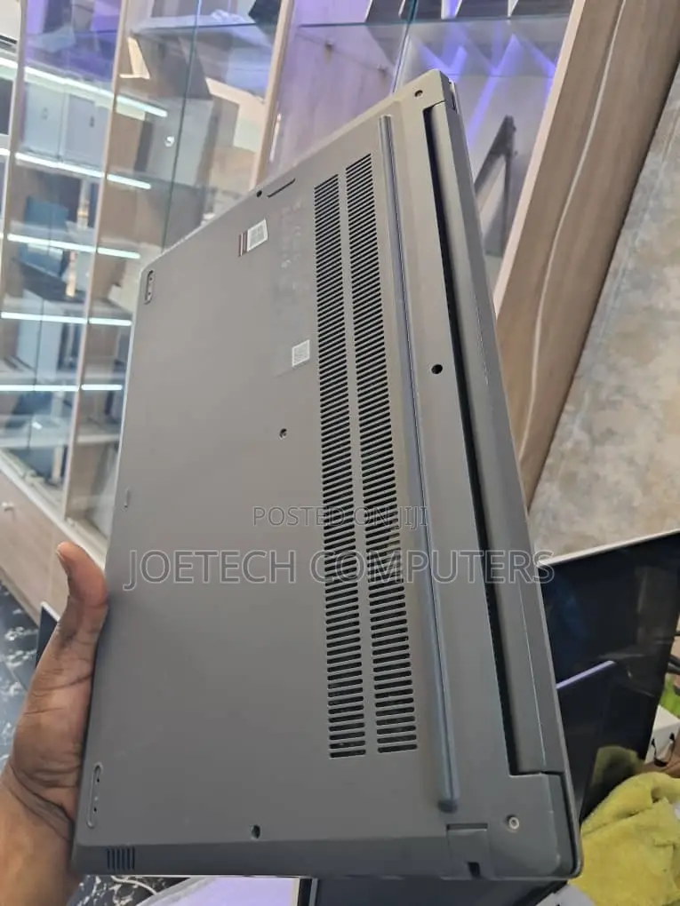 Laptop Lenovo ThinkBook 15 8GB Intel Core i7 HDD+SSD 256GB