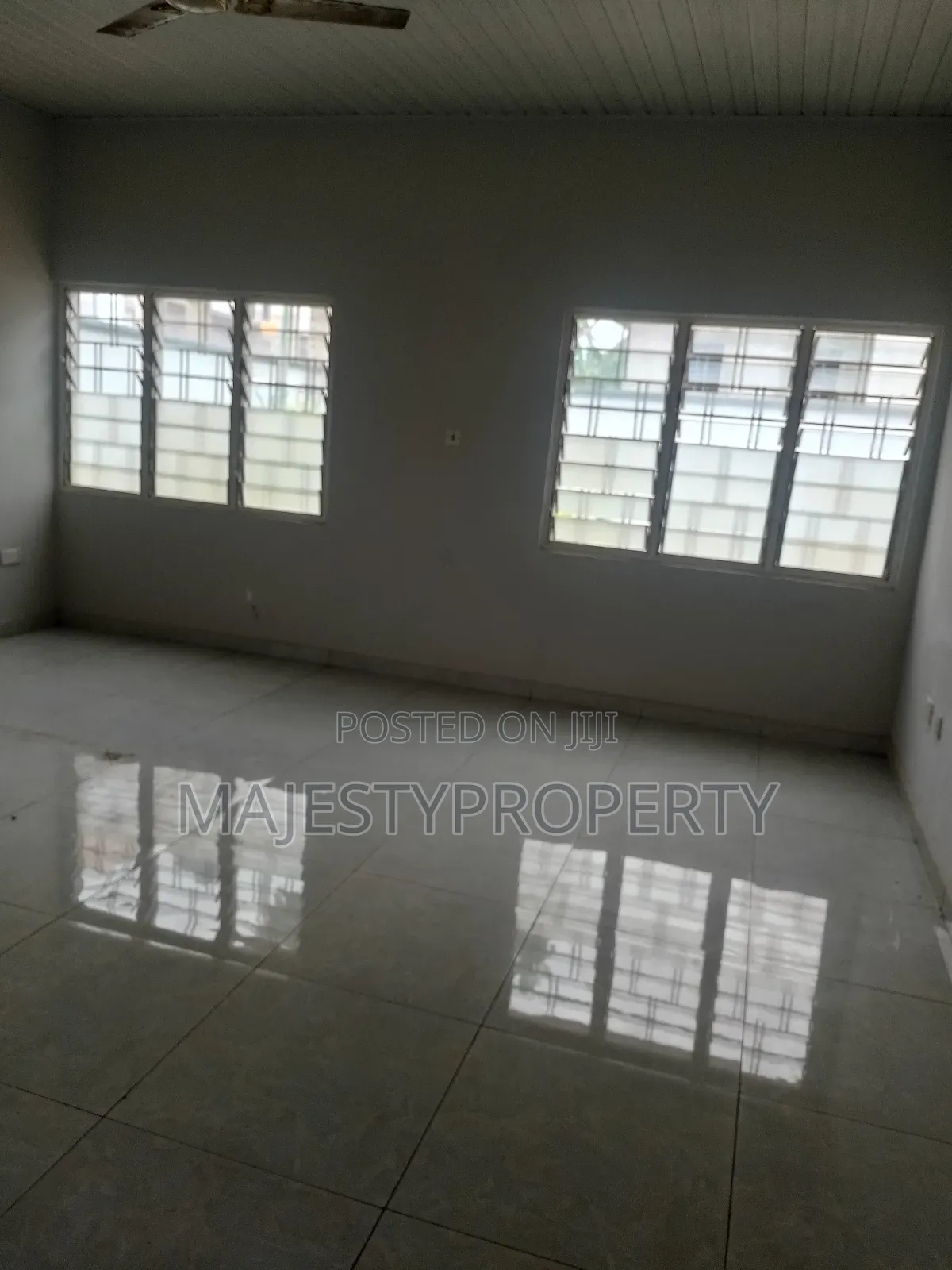 3bdrm House in Botwe, School Junction for rent