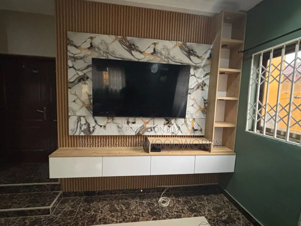 Raf Tv Unit With Well Panel
