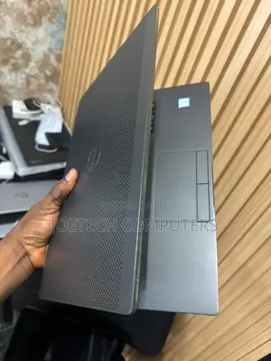 Laptop Dell Latitude 7400 16GB Intel Core I7 SSD 256GB