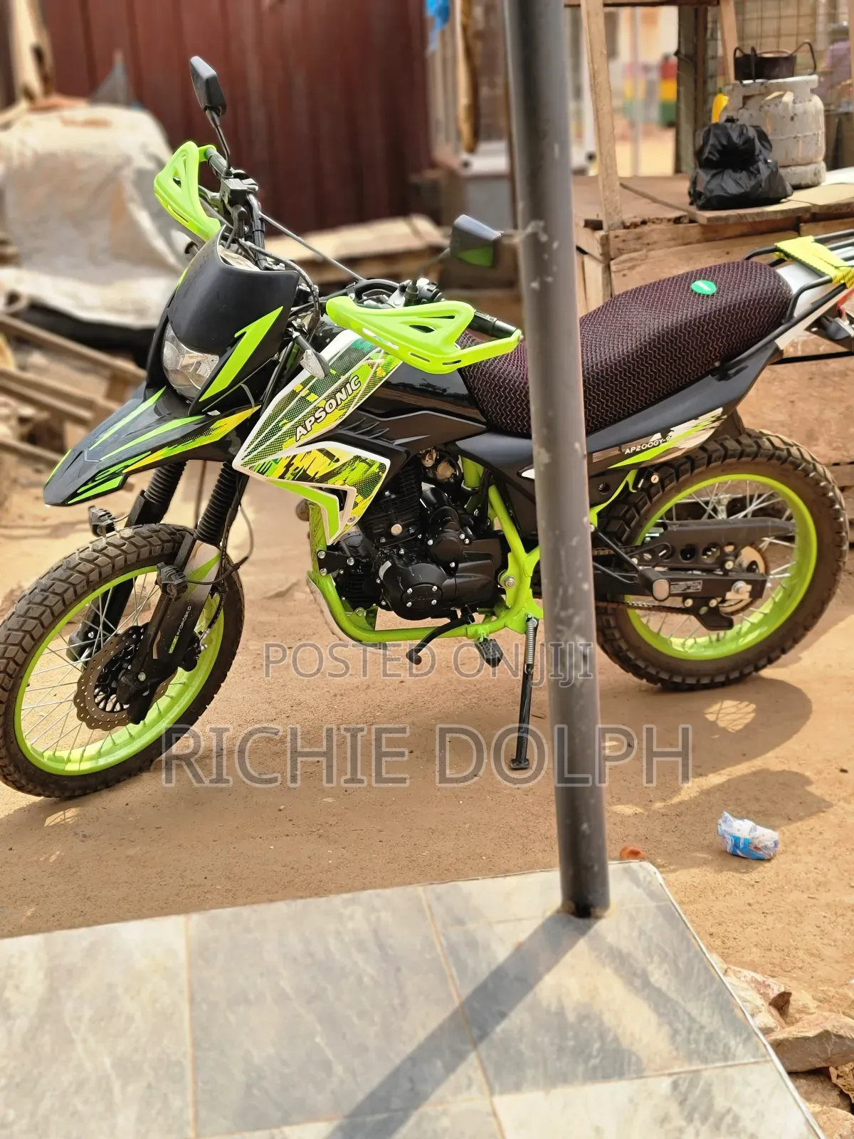 Apsonic AP200GY-9 2025 Green