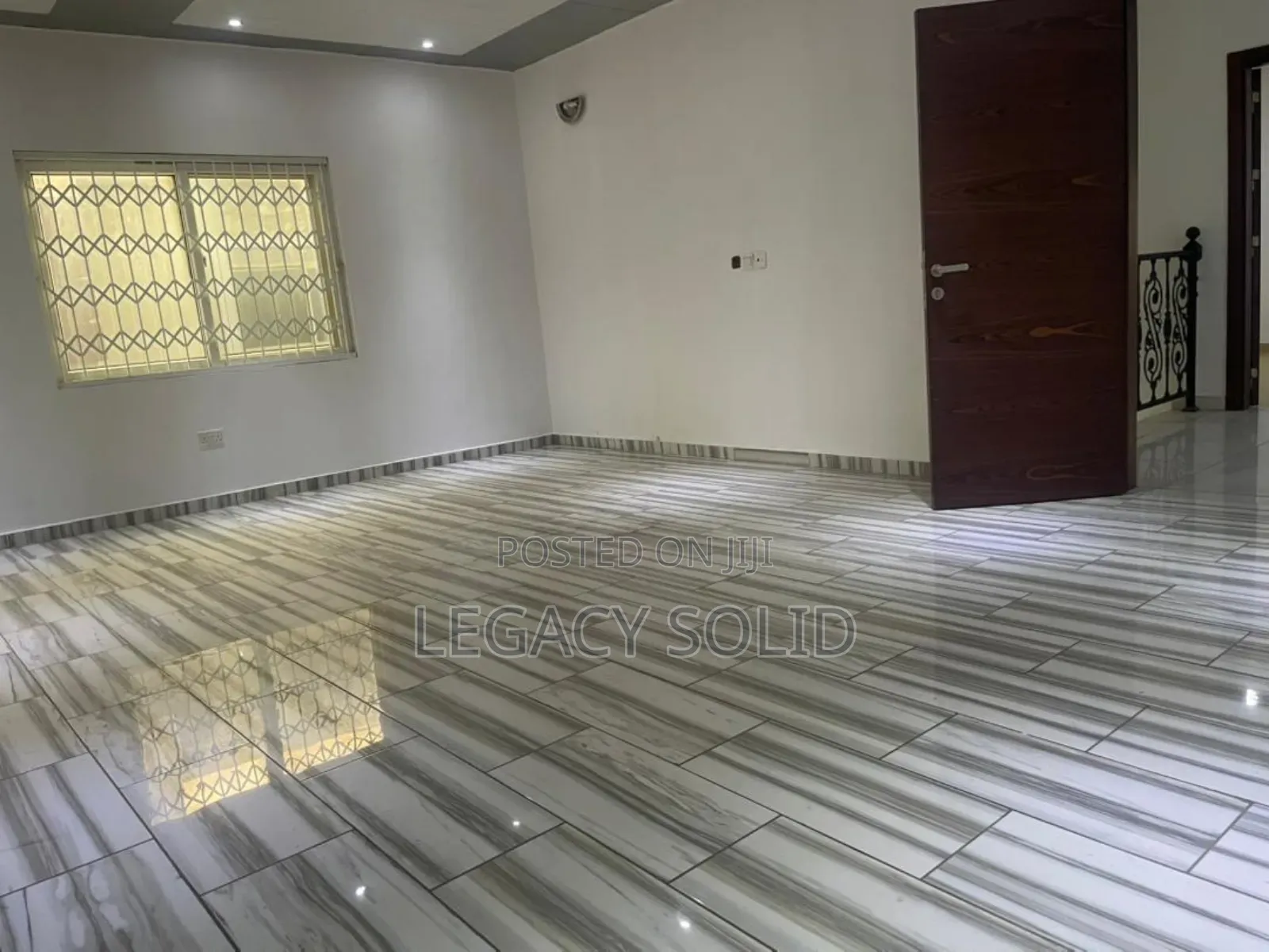 5bdrm House in Legacy Solid Real, Tseaddo for rent