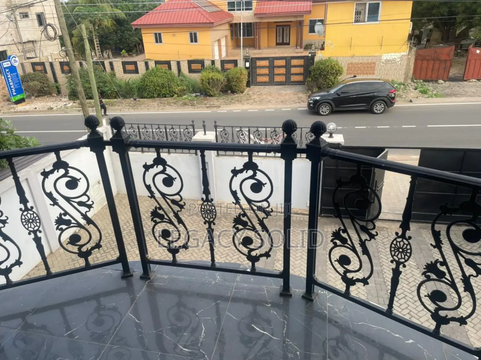 5bdrm House in Legacy Solid Real, Tseaddo for rent