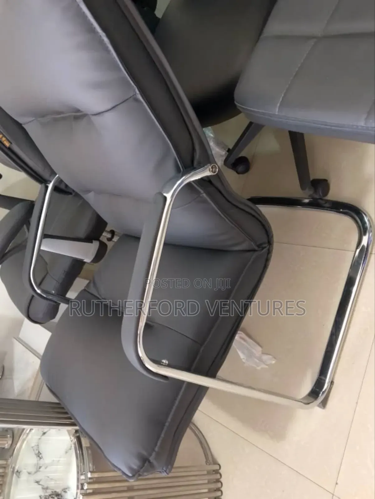 Executive Visitor Chair for Your Office