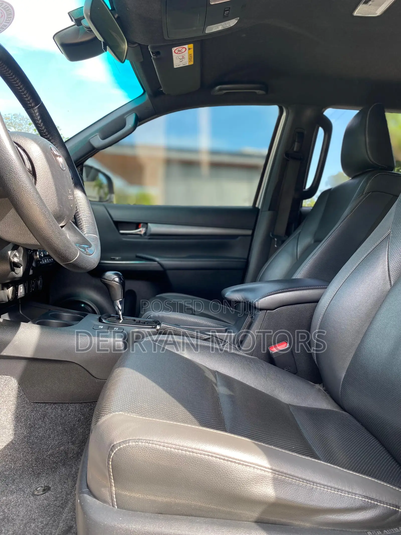 Toyota Hilux Revo Double Cab Deisel 2.4 AWD 2021 Silver