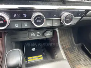 Honda Civic Touring 2022 Blue