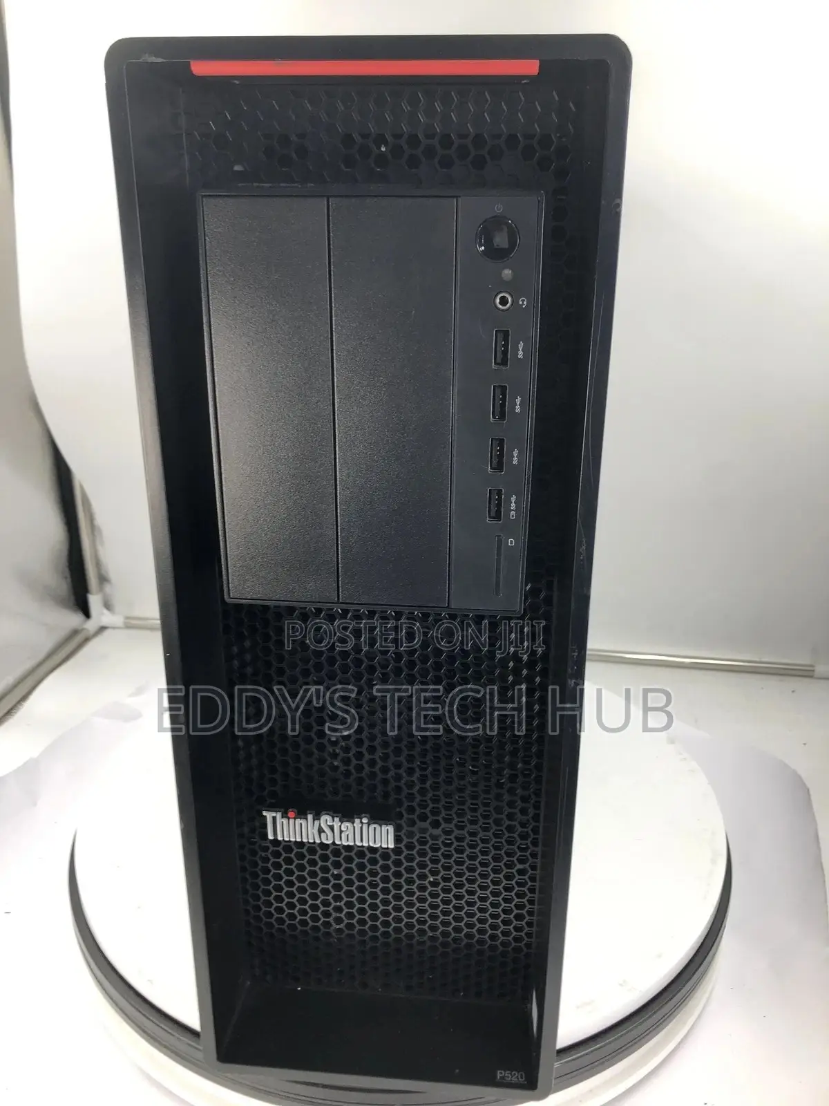 Desktop Computer Lenovo ThinkStation P520 16GB Intel Xeon SSD 256GB