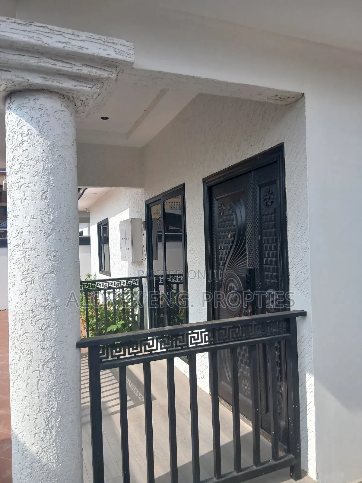 2bdrm House in Maalejor, Adenta for sale