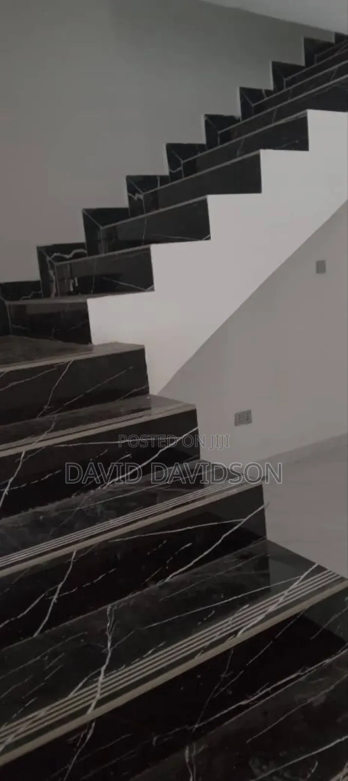 4bdrm House in 4 Bedroom House For, Tema Metropolitan for sale