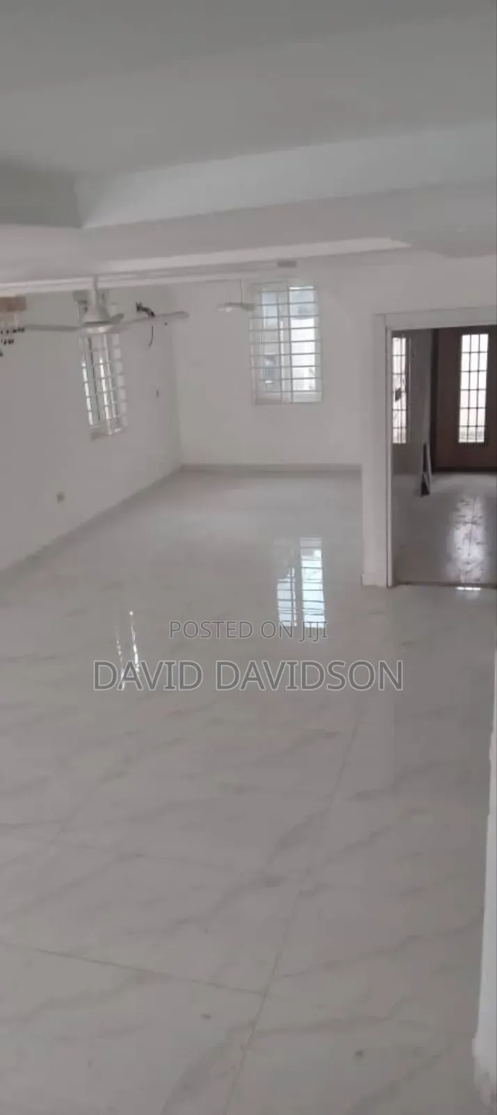4bdrm House in 4 Bedroom House For, Tema Metropolitan for sale