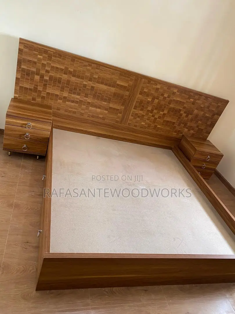 Rafasante Queen Size Bad’S With Laminated Plywood