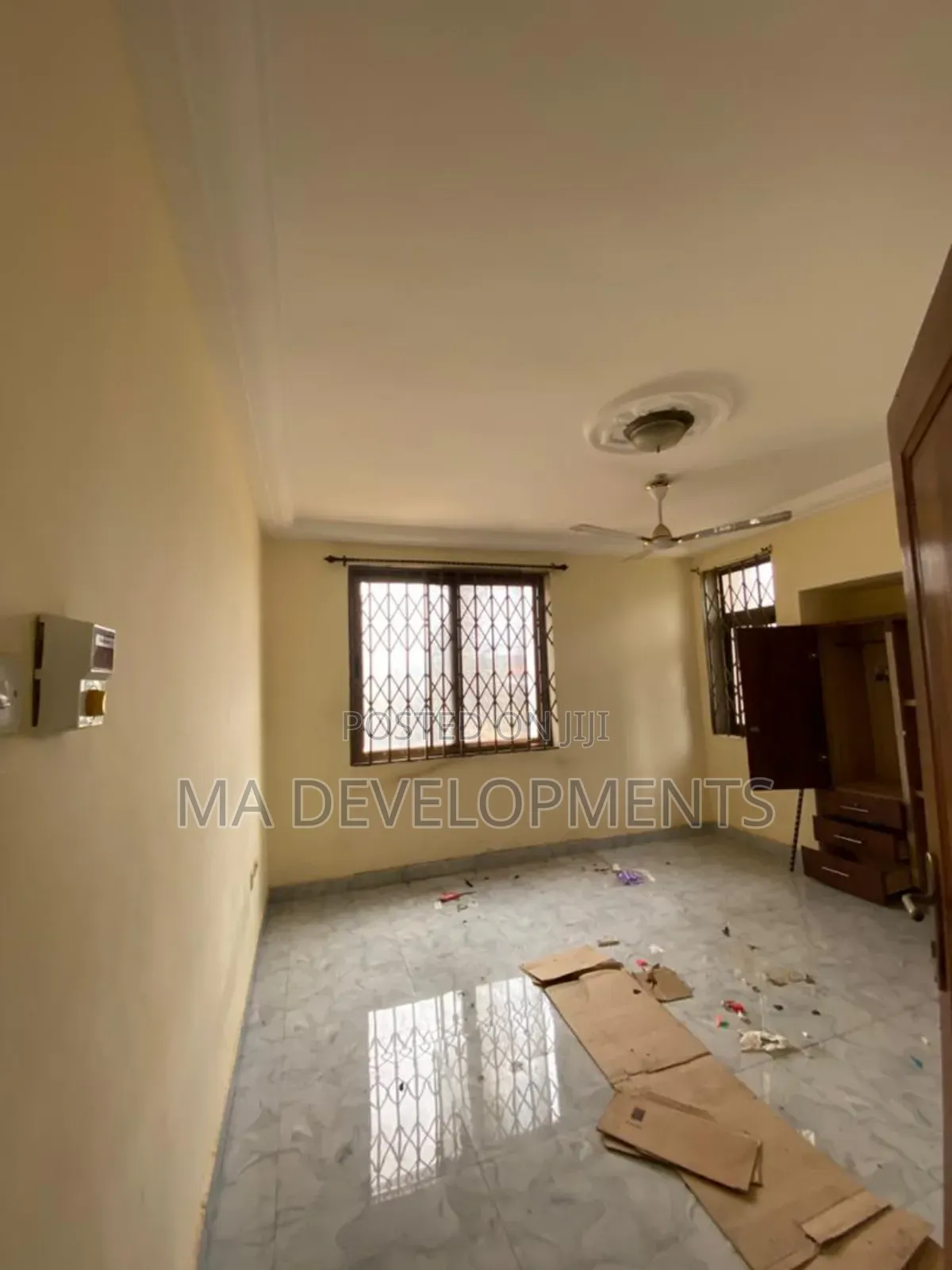 2bdrm Apartment in Madev Realty, Ofankor for rent