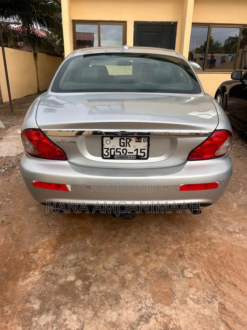 Jaguar X-Type 2.5 V6 2006 Silver